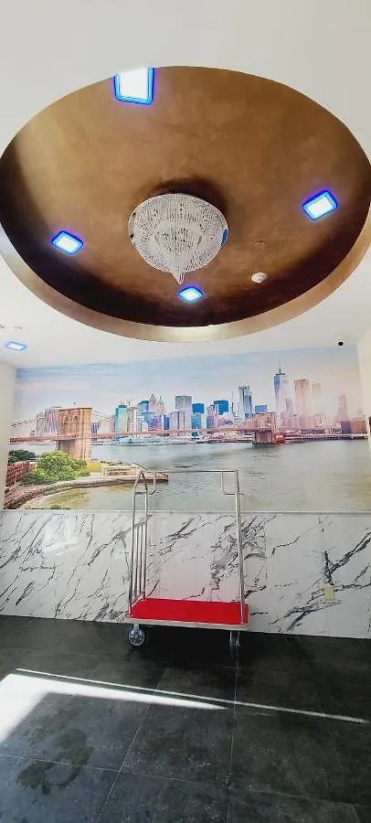 ** Hotel East New York Inn United States